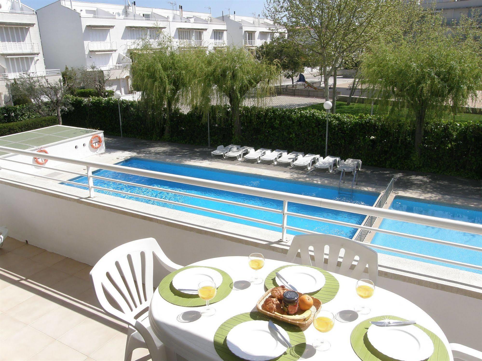 Apartamentos Miami Л'Эстартит Экстерьер фото