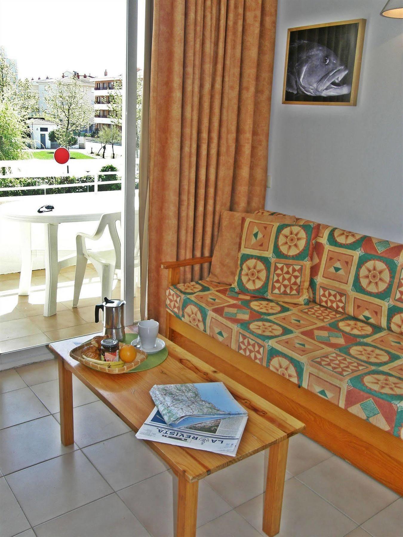 Apartamentos Miami Л'Эстартит Экстерьер фото