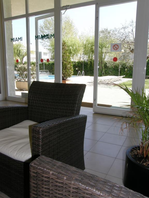 Apartamentos Miami Л'Эстартит Экстерьер фото